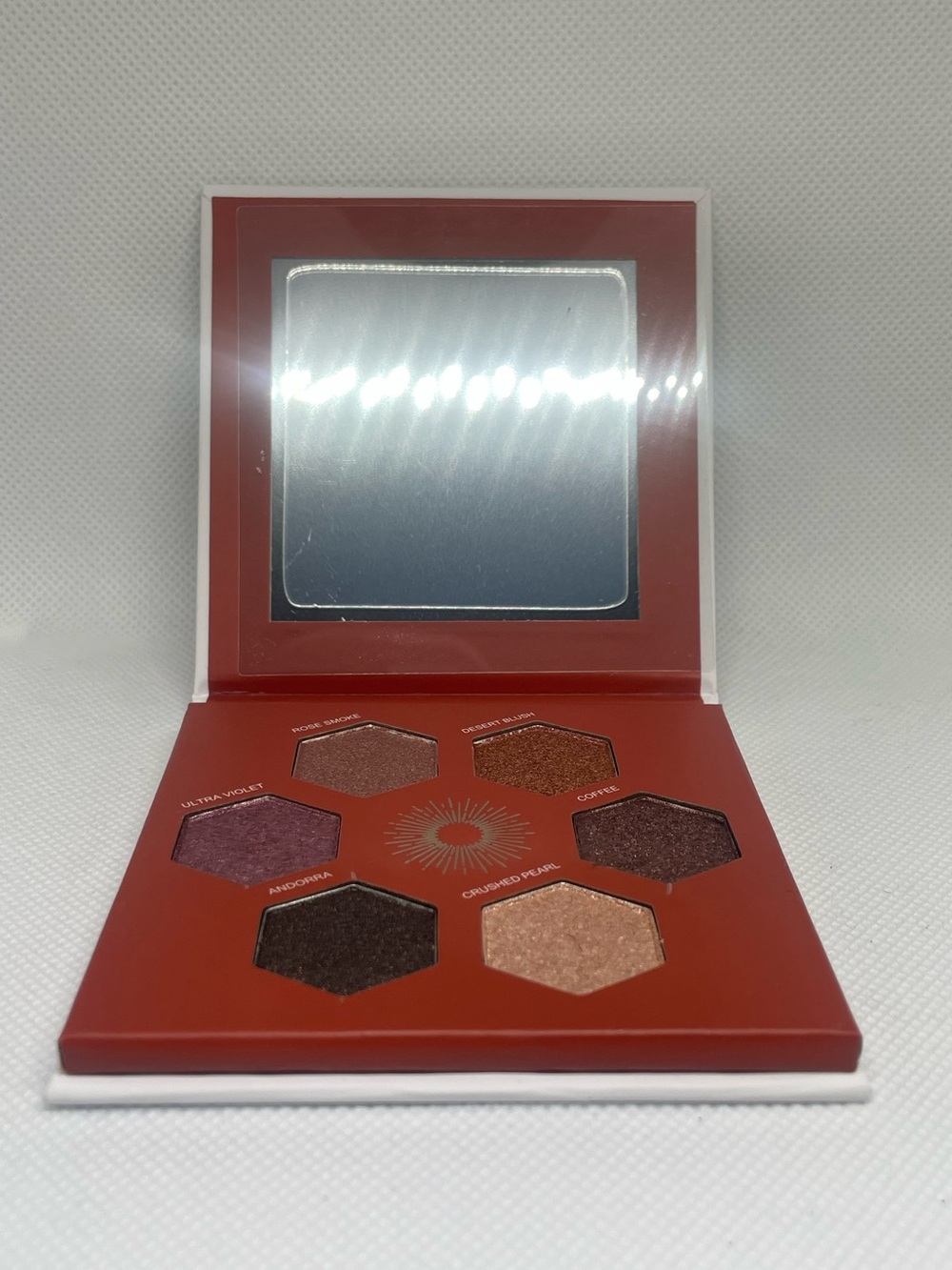 Sandbar Beauty Nomad Eyeshadow Wine and Brown Palette Brand New